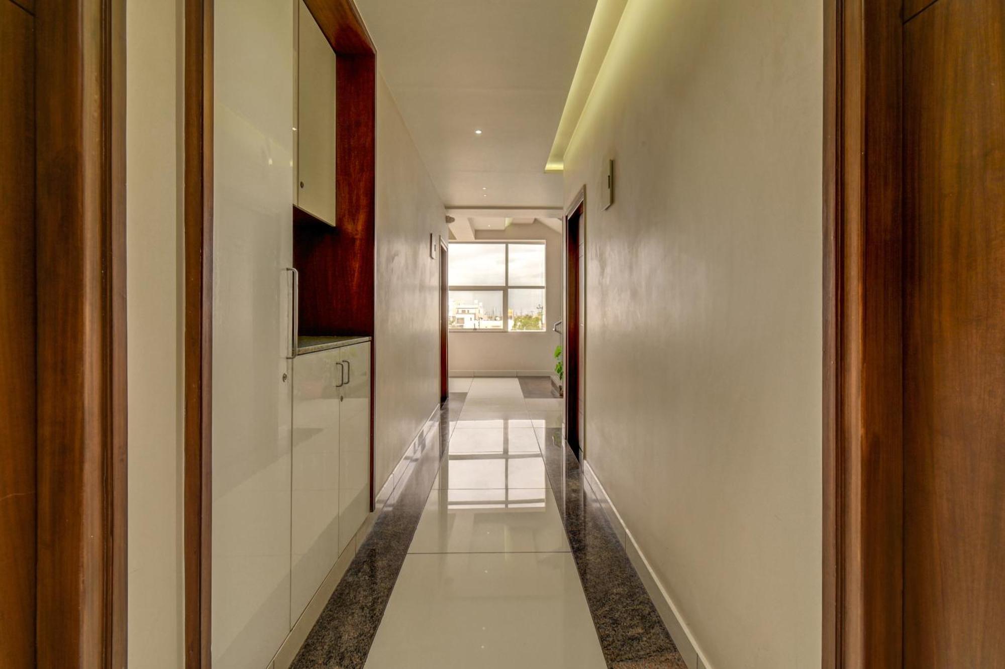 Hotel J N Stay Mysore - 12 Minutes To Mysore Palace Εξωτερικό φωτογραφία