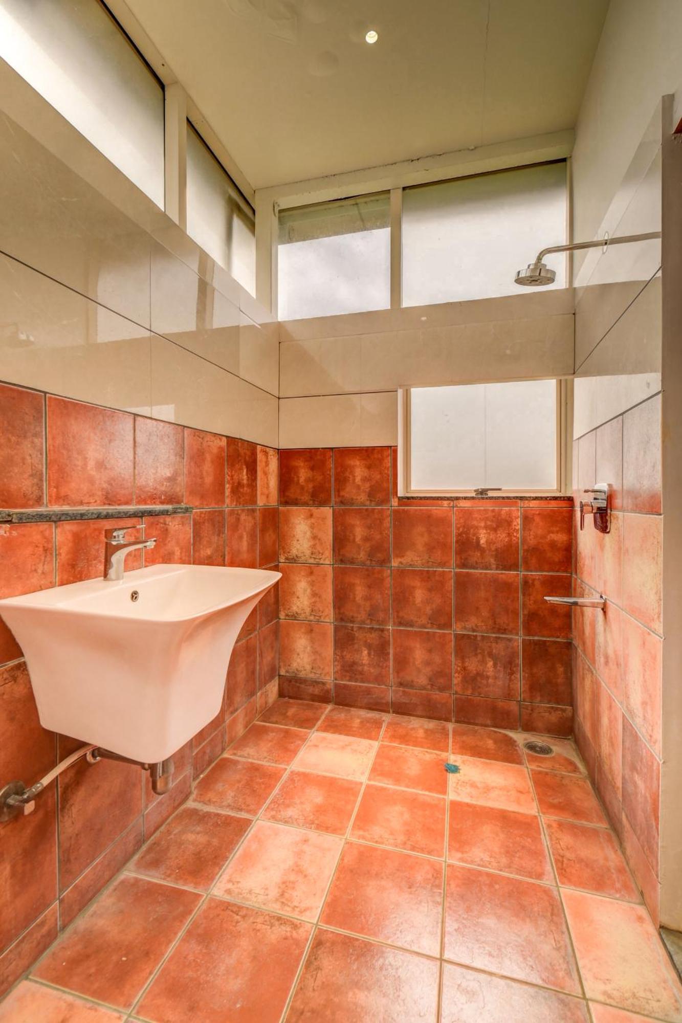 Hotel J N Stay Mysore - 12 Minutes To Mysore Palace Εξωτερικό φωτογραφία